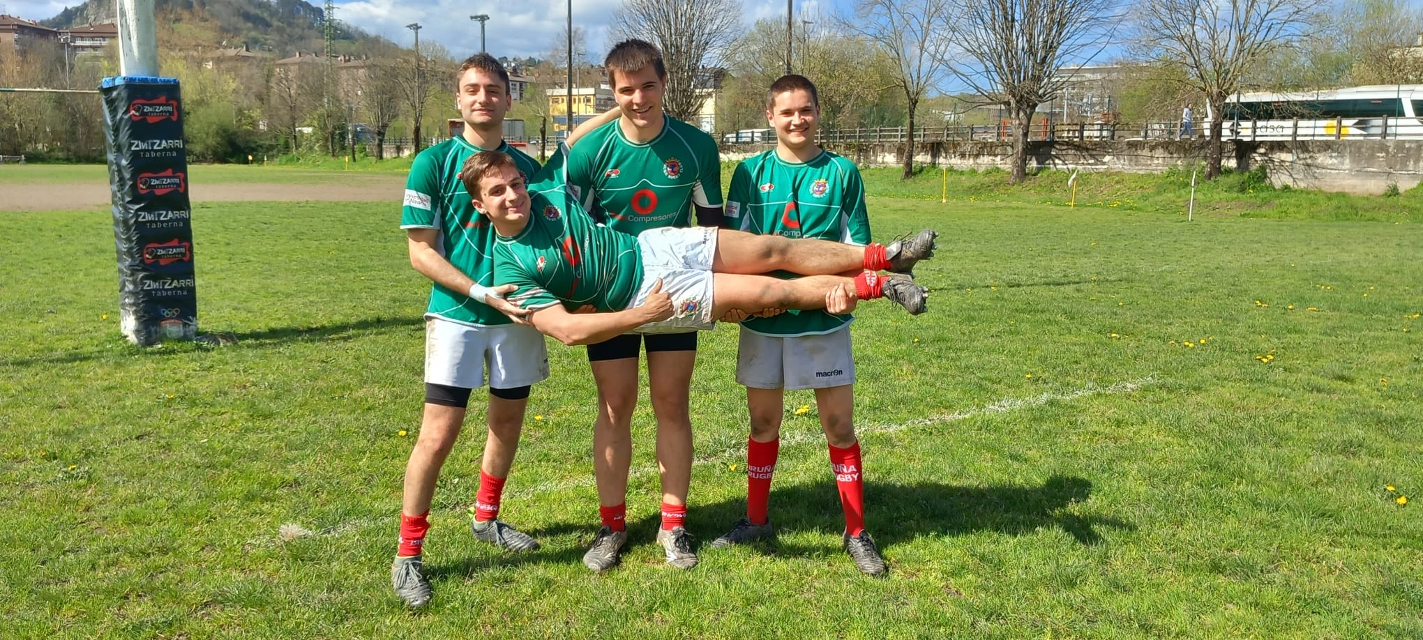 Ayer, la Liga Bultza ofreció un encuentro muy dinámico en Hernani